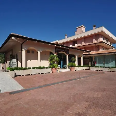 Hotel Elena