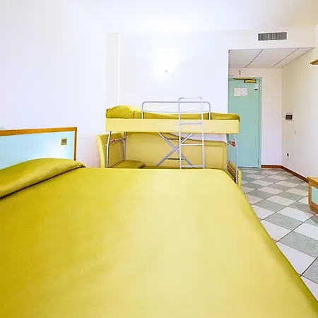 Elena Hotel 4*