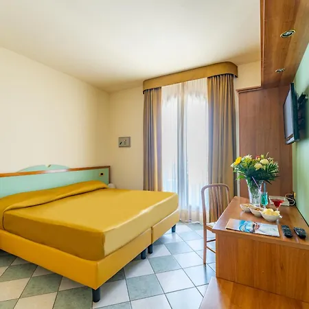 Elena Hotel